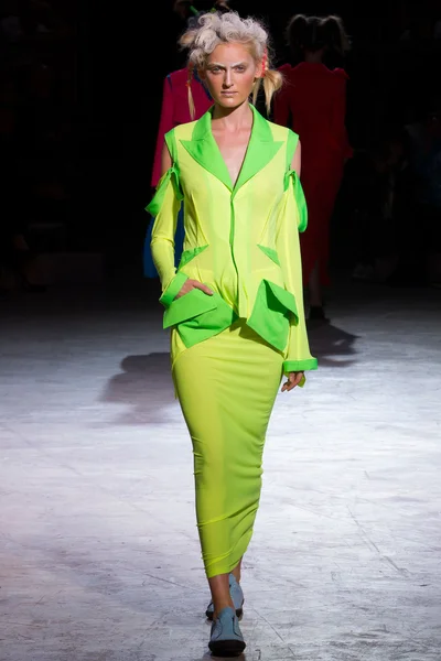 Look 42